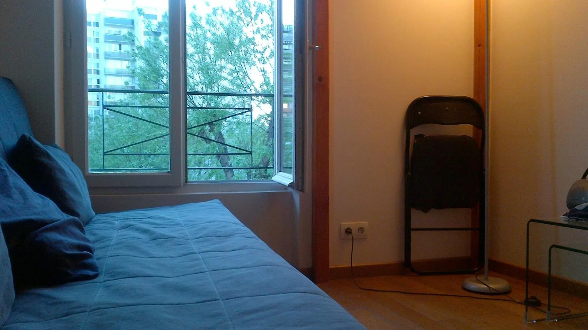 Calme Et Repos, Vue Sur Les Arbres Bed & Breakfast Paris