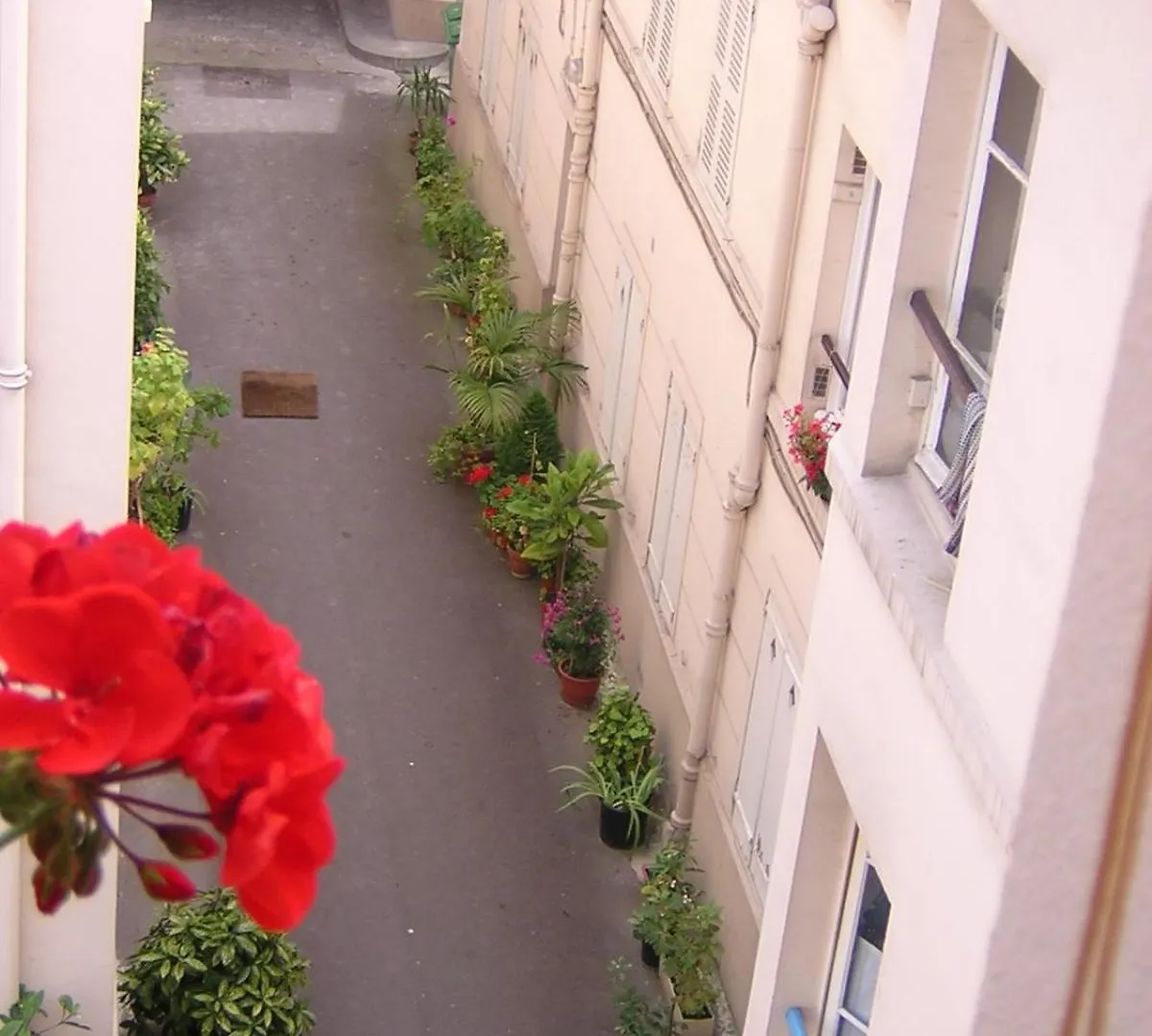 Calme Et Repos, Vue Sur Les Arbres Bed and Breakfast Parijs